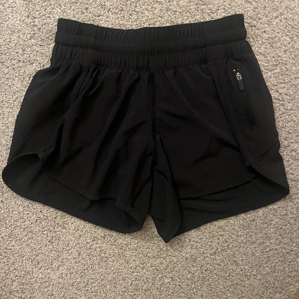 LULULEMON Speed Up Shorts